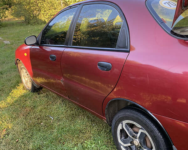 Деу Ланос 2005 у Коломаке на Automoto.ua Червоний Деу Ланос, об'ємом двигуна 1.5 л та пробігом 320 тис. км за 1700 $, фото 8 на Automoto.ua