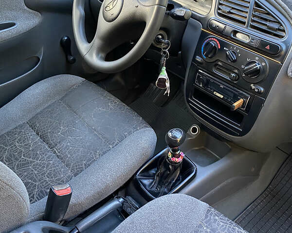 Деу Ланос 2005 у Коломаке на Automoto.ua Червоний Деу Ланос, об'ємом двигуна 1.5 л та пробігом 320 тис. км за 1700 $, фото 5 на Automoto.ua