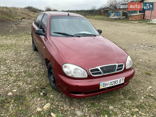 Красный Дэу Ланос, объемом двигателя 1.5 л и пробегом 220 тыс. км за 1350 $, фото 4 на Automoto.ua