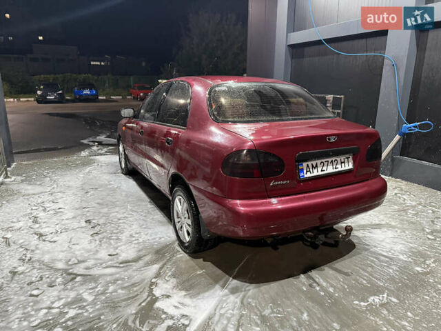 Красный Дэу Ланос, объемом двигателя 1.6 л и пробегом 240 тыс. км за 2200 $, фото 3 на Automoto.ua
