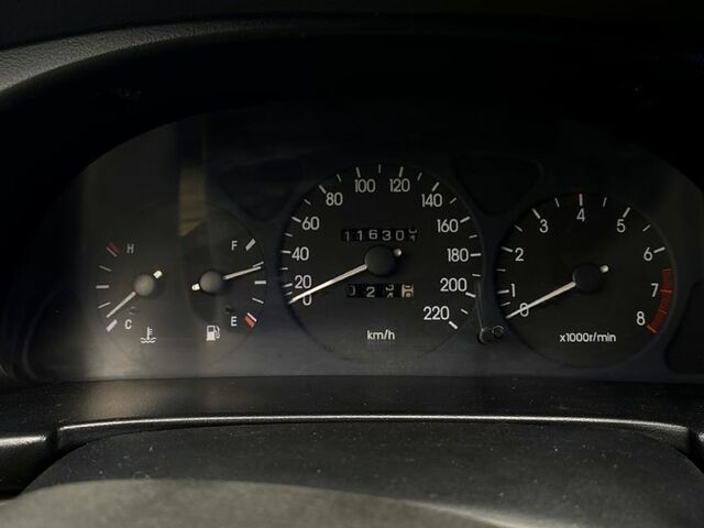 Красный Дэу Ланос, объемом двигателя 1.5 л и пробегом 116 тыс. км за 3500 $, фото 4 на Automoto.ua