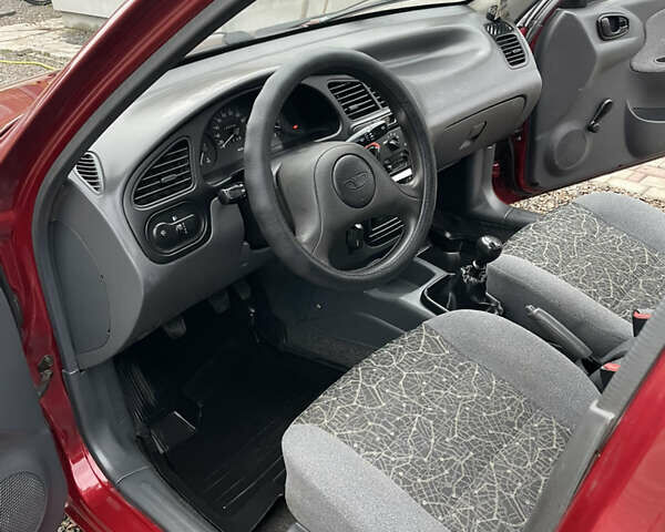 Червоний Деу Ланос, об'ємом двигуна 1.5 л та пробігом 102 тис. км за 2800 $, фото 23 на Automoto.ua