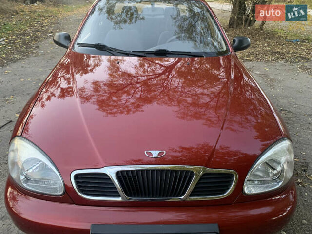Деу Ланос 2006 у Запоріжжя на Automoto.ua Червоний Деу Ланос, об'ємом двигуна 1.5 л та пробігом 51 тис. км за 3800 $, фото 13 на Automoto.ua