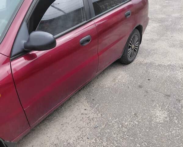 Красный Дэу Ланос, объемом двигателя 1.5 л и пробегом 309 тыс. км за 2200 $, фото 16 на Automoto.ua