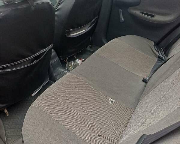 Красный Дэу Ланос, объемом двигателя 1.5 л и пробегом 501 тыс. км за 2400 $, фото 7 на Automoto.ua