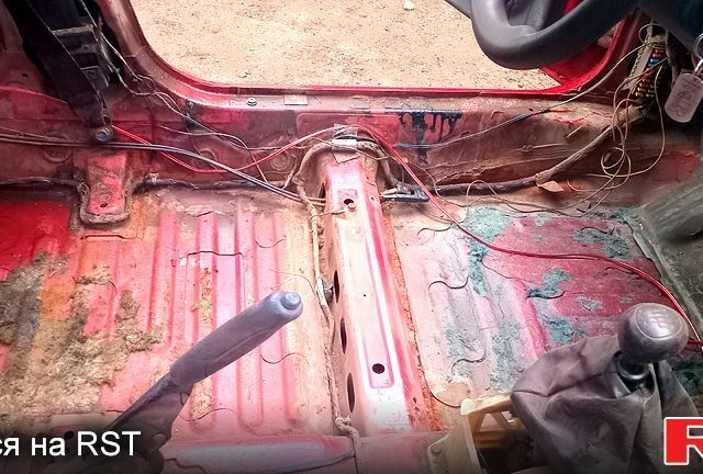 Червоний Деу Ланос, об'ємом двигуна 1.5 л та пробігом 0 тис. км за 1000 $, фото 9 на Automoto.ua