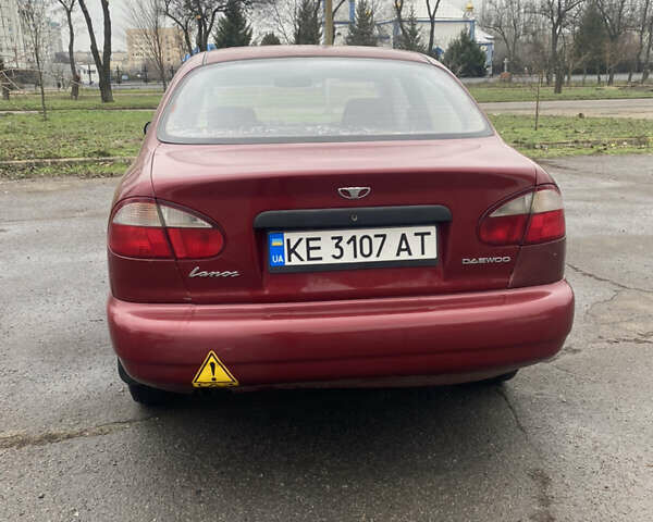 Красный Дэу Ланос, объемом двигателя 1.5 л и пробегом 250 тыс. км за 1450 $, фото 1 на Automoto.ua