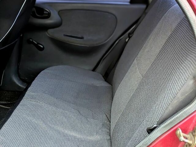 Червоний Деу Ланос, об'ємом двигуна 1.5 л та пробігом 313 тис. км за 2400 $, фото 6 на Automoto.ua