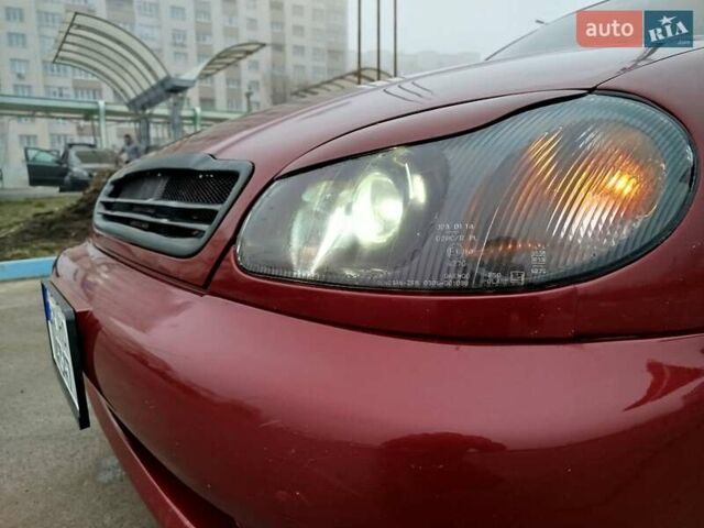 Красный Дэу Ланос, объемом двигателя 1.5 л и пробегом 199 тыс. км за 2650 $, фото 7 на Automoto.ua