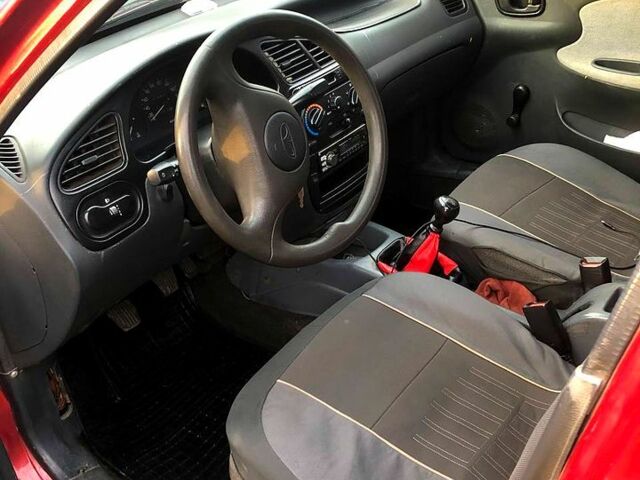 Красный Дэу Ланос, объемом двигателя 1.4 л и пробегом 0 тыс. км за 1350 $, фото 8 на Automoto.ua