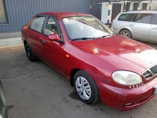 Красный Дэу Ланос, объемом двигателя 1.5 л и пробегом 175 тыс. км за 1000 $, фото 2 на Automoto.ua