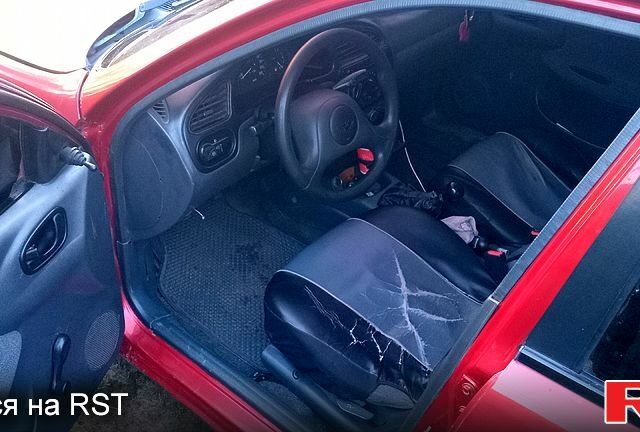 Червоний Деу Ланос, об'ємом двигуна 1.5 л та пробігом 0 тис. км за 1000 $, фото 7 на Automoto.ua