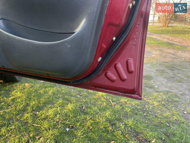 Красный Дэу Ланос, объемом двигателя 1.5 л и пробегом 300 тыс. км за 2999 $, фото 7 на Automoto.ua