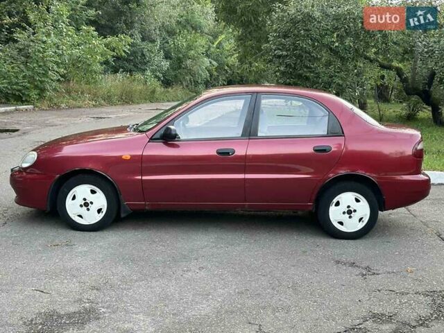 Красный Дэу Ланос, объемом двигателя 1.5 л и пробегом 265 тыс. км за 2300 $, фото 1 на Automoto.ua