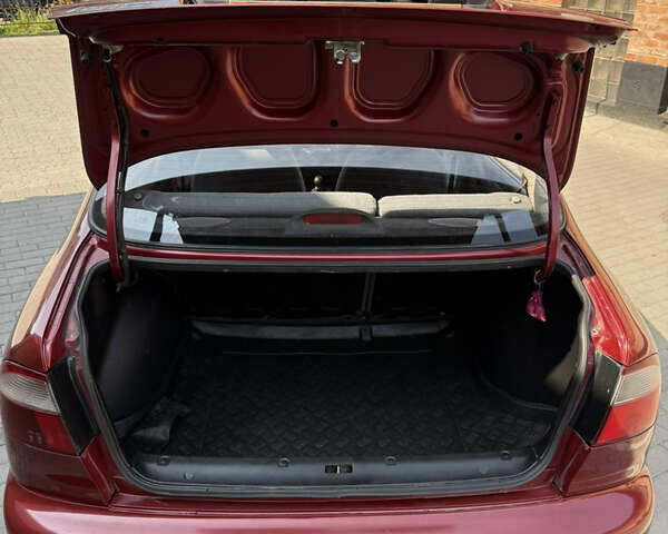 Червоний Деу Ланос, об'ємом двигуна 1.5 л та пробігом 154 тис. км за 2250 $, фото 7 на Automoto.ua