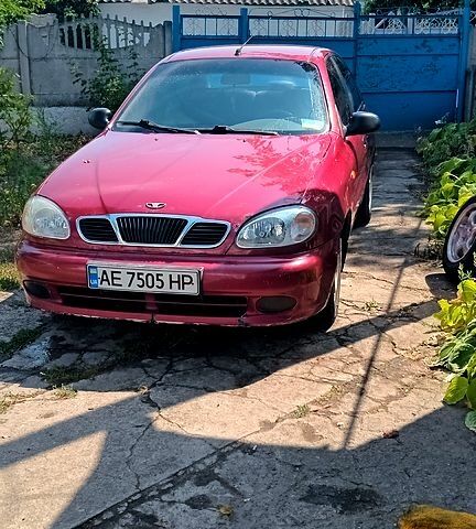 Червоний Деу Ланос, об'ємом двигуна 1.3 л та пробігом 0 тис. км за 1400 $, фото 1 на Automoto.ua