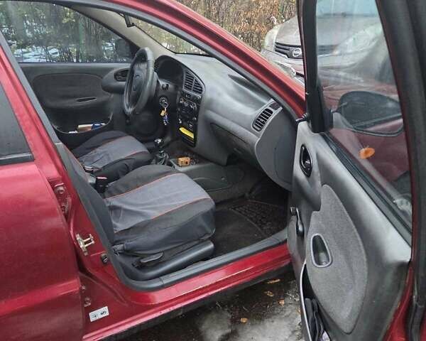 Червоний Деу Ланос, об'ємом двигуна 1.5 л та пробігом 350 тис. км за 1300 $, фото 6 на Automoto.ua