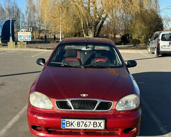 Червоний Деу Ланос, об'ємом двигуна 1.5 л та пробігом 270 тис. км за 1850 $, фото 1 на Automoto.ua