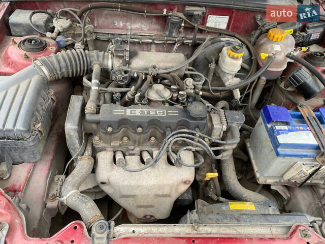 Красный Дэу Ланос, объемом двигателя 0 л и пробегом 190 тыс. км за 1650 $, фото 9 на Automoto.ua