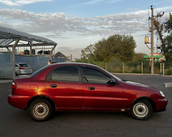 Красный Дэу Ланос, объемом двигателя 1.5 л и пробегом 175 тыс. км за 2200 $, фото 6 на Automoto.ua