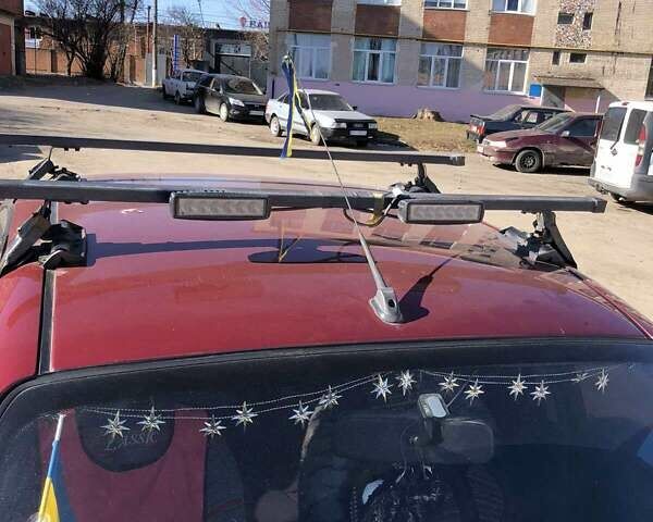 Красный Дэу Ланос, объемом двигателя 1.5 л и пробегом 160 тыс. км за 2800 $, фото 3 на Automoto.ua