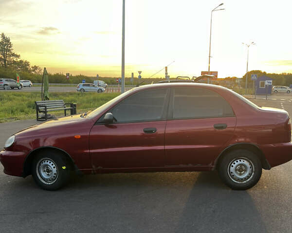 Красный Дэу Ланос, объемом двигателя 1.5 л и пробегом 175 тыс. км за 2200 $, фото 3 на Automoto.ua