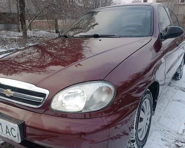 Красный Дэу Ланос, объемом двигателя 1.5 л и пробегом 200 тыс. км за 2650 $, фото 2 на Automoto.ua