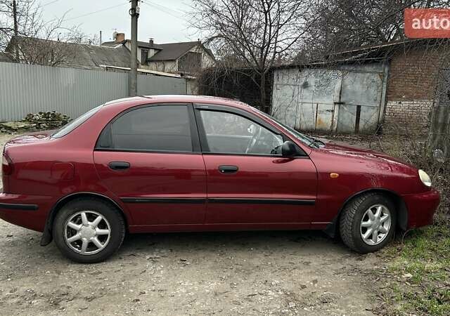 Червоний Деу Ланос, об'ємом двигуна 1.6 л та пробігом 223 тис. км за 3600 $, фото 1 на Automoto.ua