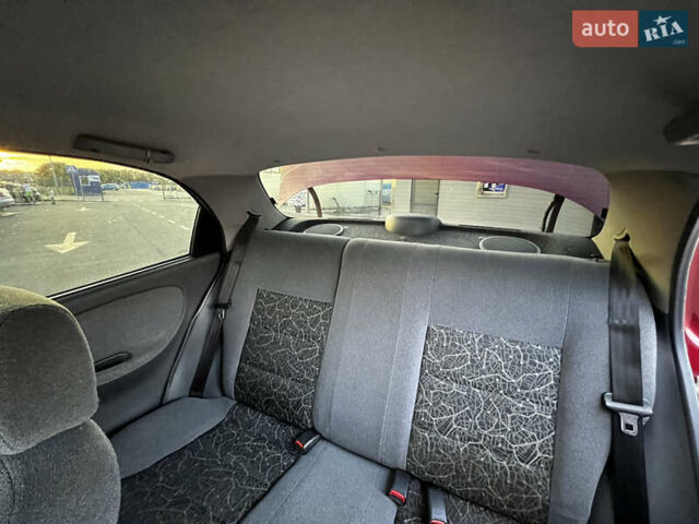 Красный Дэу Ланос, объемом двигателя 1.5 л и пробегом 175 тыс. км за 2200 $, фото 17 на Automoto.ua