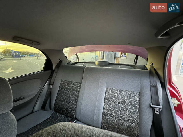 Красный Дэу Ланос, объемом двигателя 1.5 л и пробегом 175 тыс. км за 2200 $, фото 18 на Automoto.ua