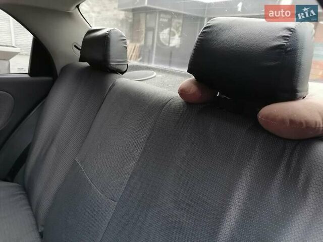 Червоний Деу Ланос, об'ємом двигуна 1.6 л та пробігом 223 тис. км за 3600 $, фото 19 на Automoto.ua