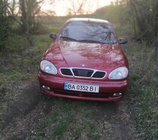Червоний Деу Ланос, об'ємом двигуна 1.5 л та пробігом 230 тис. км за 2700 $, фото 1 на Automoto.ua