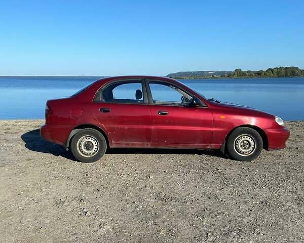 Красный Дэу Ланос, объемом двигателя 1.5 л и пробегом 209 тыс. км за 2500 $, фото 2 на Automoto.ua