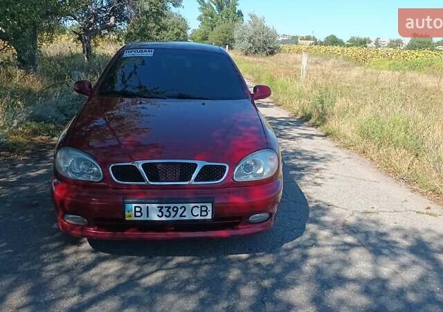 Красный Дэу Ланос, объемом двигателя 1.5 л и пробегом 150 тыс. км за 2650 $, фото 6 на Automoto.ua