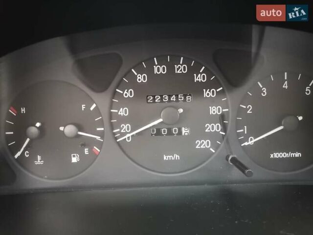 Червоний Деу Ланос, об'ємом двигуна 1.6 л та пробігом 223 тис. км за 3600 $, фото 11 на Automoto.ua