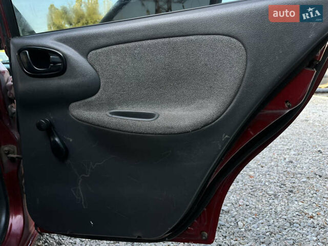 Червоний Деу Ланос, об'ємом двигуна 1.6 л та пробігом 495 тис. км за 2600 $, фото 16 на Automoto.ua