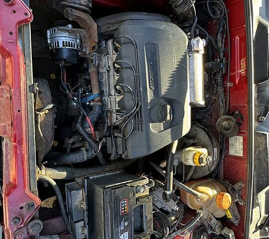 Дэу Ланос 2007 в Полтаве на Automoto.ua Красный Дэу Ланос, объемом двигателя 1.4 л и пробегом 242 тыс. км за 1500 $, фото 6 на Automoto.ua