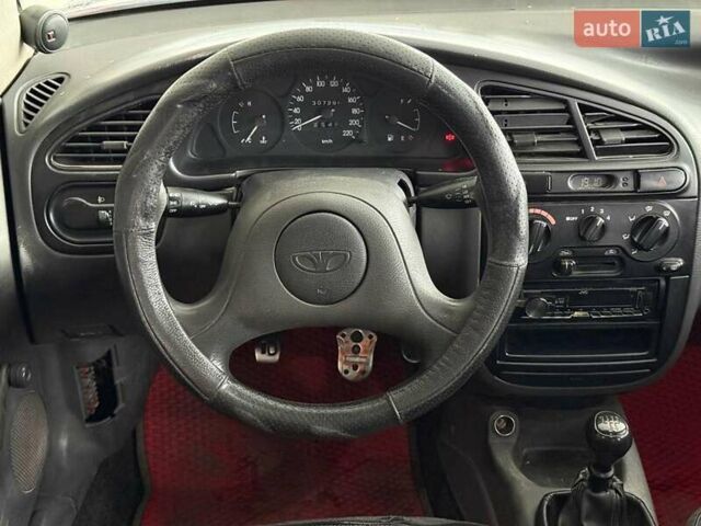 Червоний Деу Ланос, об'ємом двигуна 1.5 л та пробігом 305 тис. км за 2440 $, фото 13 на Automoto.ua