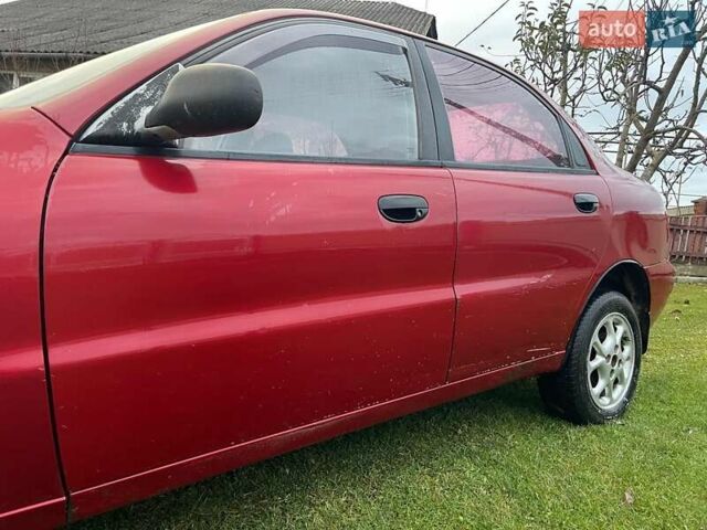 Червоний Деу Ланос, об'ємом двигуна 1.5 л та пробігом 320 тис. км за 1600 $, фото 3 на Automoto.ua