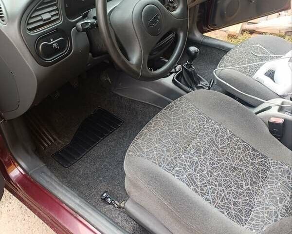 Червоний Деу Ланос, об'ємом двигуна 1.5 л та пробігом 65 тис. км за 4000 $, фото 5 на Automoto.ua