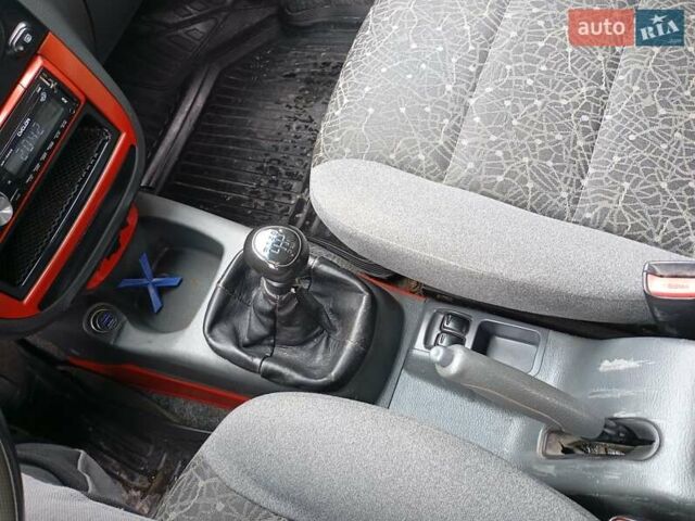 Красный Дэу Ланос, объемом двигателя 1.5 л и пробегом 253 тыс. км за 2900 $, фото 10 на Automoto.ua