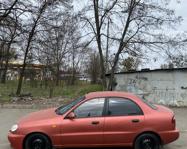 Червоний Деу Ланос, об'ємом двигуна 1.5 л та пробігом 258 тис. км за 1750 $, фото 5 на Automoto.ua