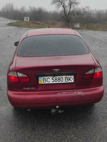 Красный Дэу Ланос, объемом двигателя 1.5 л и пробегом 270 тыс. км за 2200 $, фото 3 на Automoto.ua