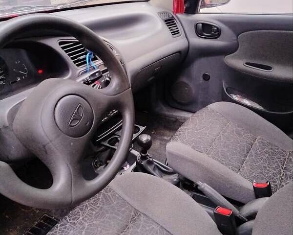 Червоний Деу Ланос, об'ємом двигуна 1.5 л та пробігом 175 тис. км за 2200 $, фото 3 на Automoto.ua