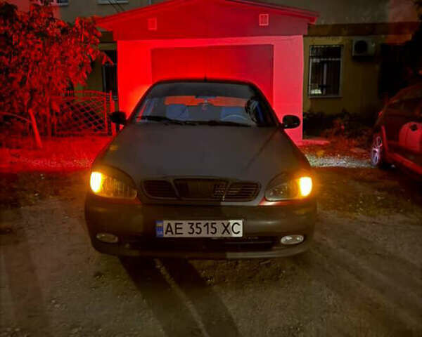 Дэу Ланос 2008 в Днепре (Днепропетровске) на Automoto.ua Красный Дэу Ланос, объемом двигателя 1.5 л и пробегом 177 тыс. км за 2100 $, фото 3 на Automoto.ua