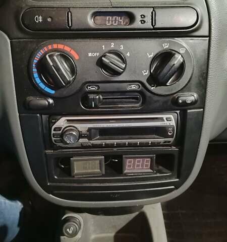 Червоний Деу Ланос, об'ємом двигуна 1.5 л та пробігом 95 тис. км за 3400 $, фото 5 на Automoto.ua