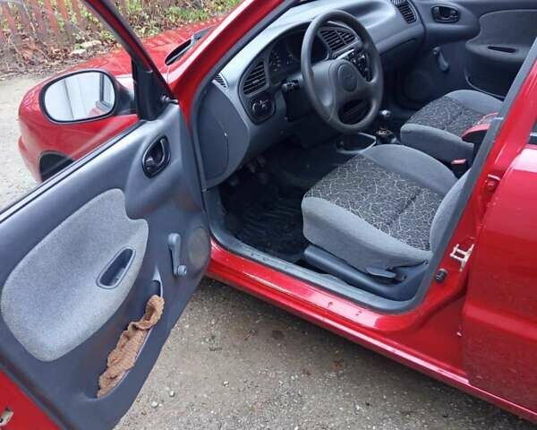 Червоний Деу Ланос, об'ємом двигуна 1.5 л та пробігом 59 тис. км за 2550 $, фото 4 на Automoto.ua