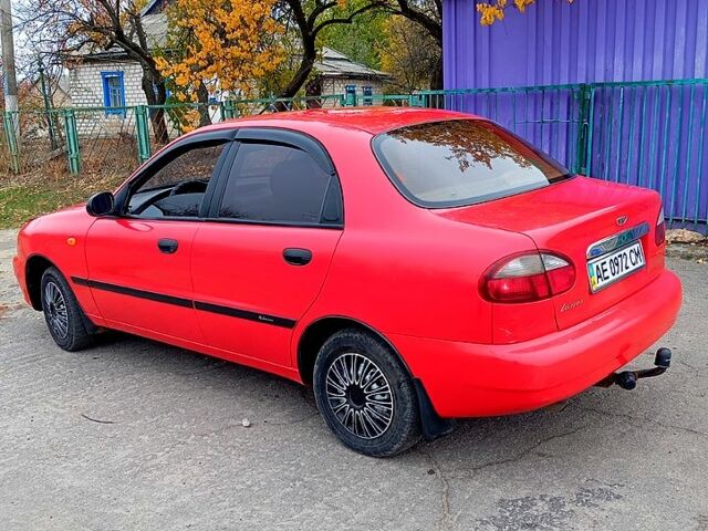 Красный Дэу Ланос, объемом двигателя 1.5 л и пробегом 200 тыс. км за 2700 $, фото 3 на Automoto.ua