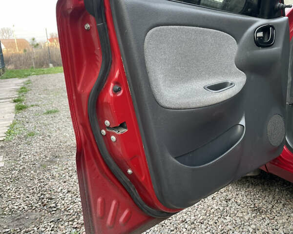 Красный Дэу Ланос, объемом двигателя 1.5 л и пробегом 285 тыс. км за 2600 $, фото 17 на Automoto.ua