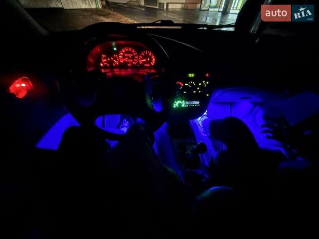 Червоний Деу Ланос, об'ємом двигуна 1.5 л та пробігом 103 тис. км за 3950 $, фото 37 на Automoto.ua